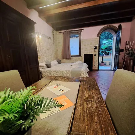 Monolocale Elvira Abbadesse M3-m5 Zara Apartament