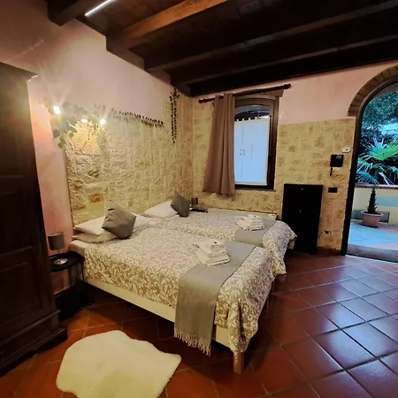 Apartament Monolocale Elvira Abbadesse M3-m5 Zara