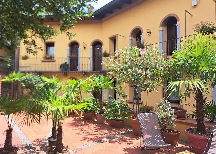 Monolocale Elvira Abbadesse M3-m5 Zara Apartament Mediolan